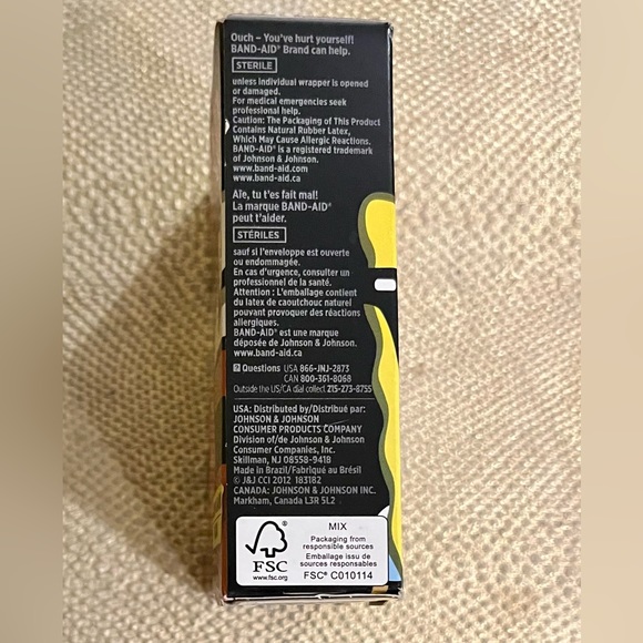 Sponge Bob Glow In The Dark Band-Aid Bandages - Picture 4 of 5